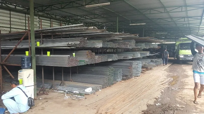 Besi Cilacap: Kekuatan yang Menopang Tradisi dan Inovasi